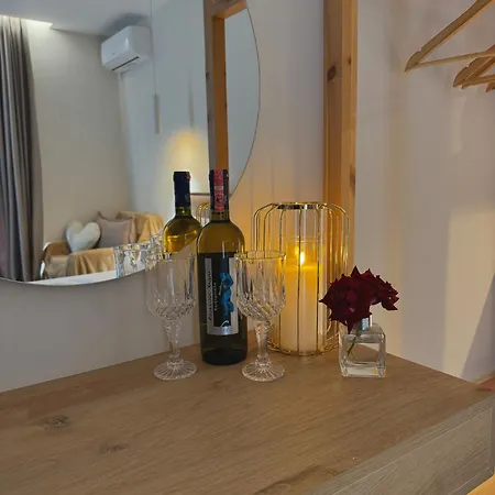 Ion Guest house Himare